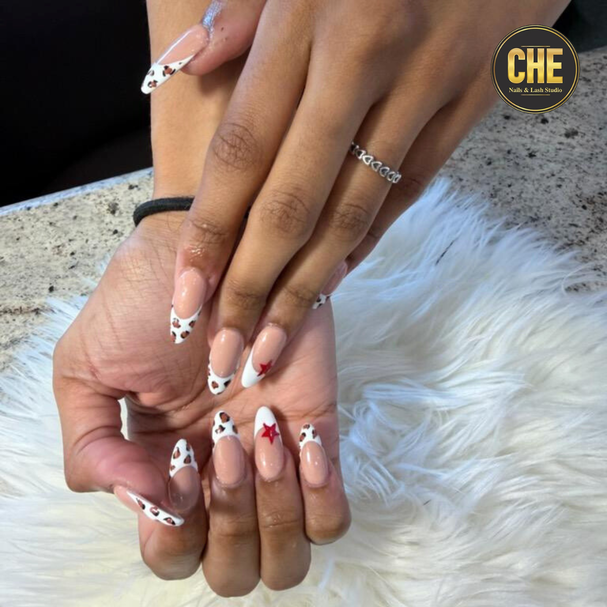 Che Nails & Lash Studio nail photo 4